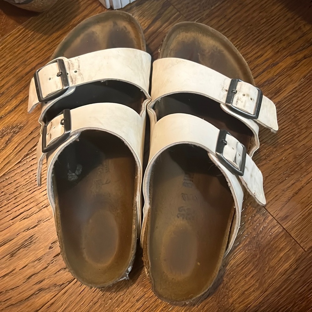 messy/dirty birkenstocks